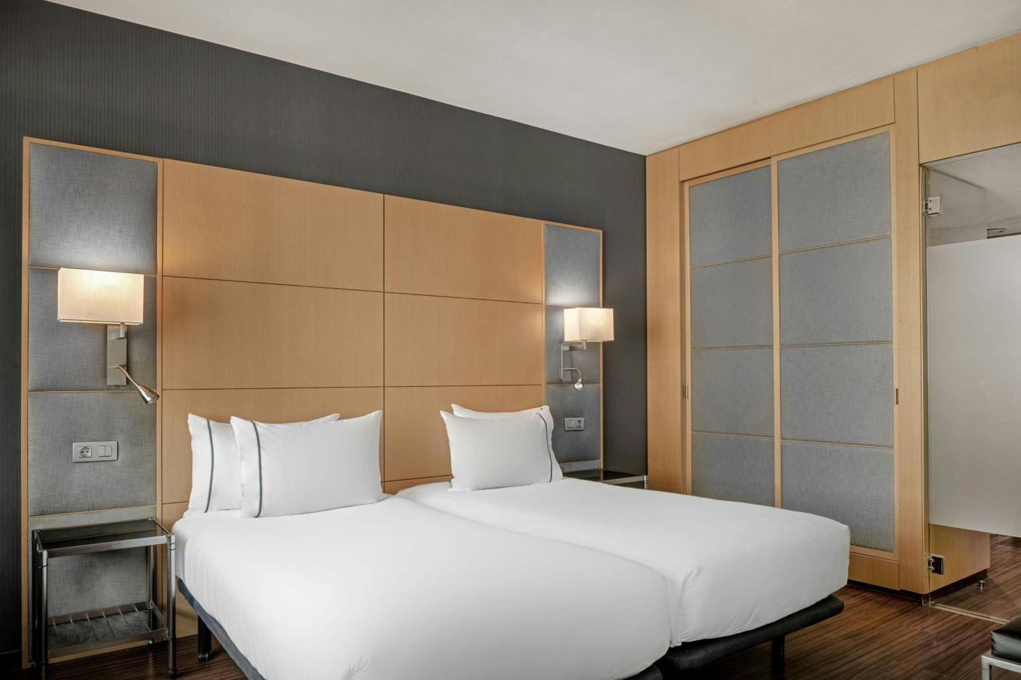 Ac Hotel Victoria Suites By Marriott Barcelona Exterior foto