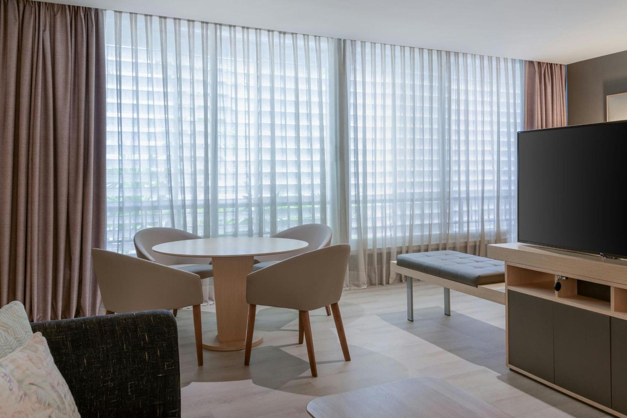 Ac Hotel Victoria Suites By Marriott Barcelona Exterior foto